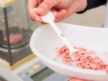 بفرمایید گوشت آزمایشگاهی!