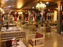 غارسفره خانه ققنوس